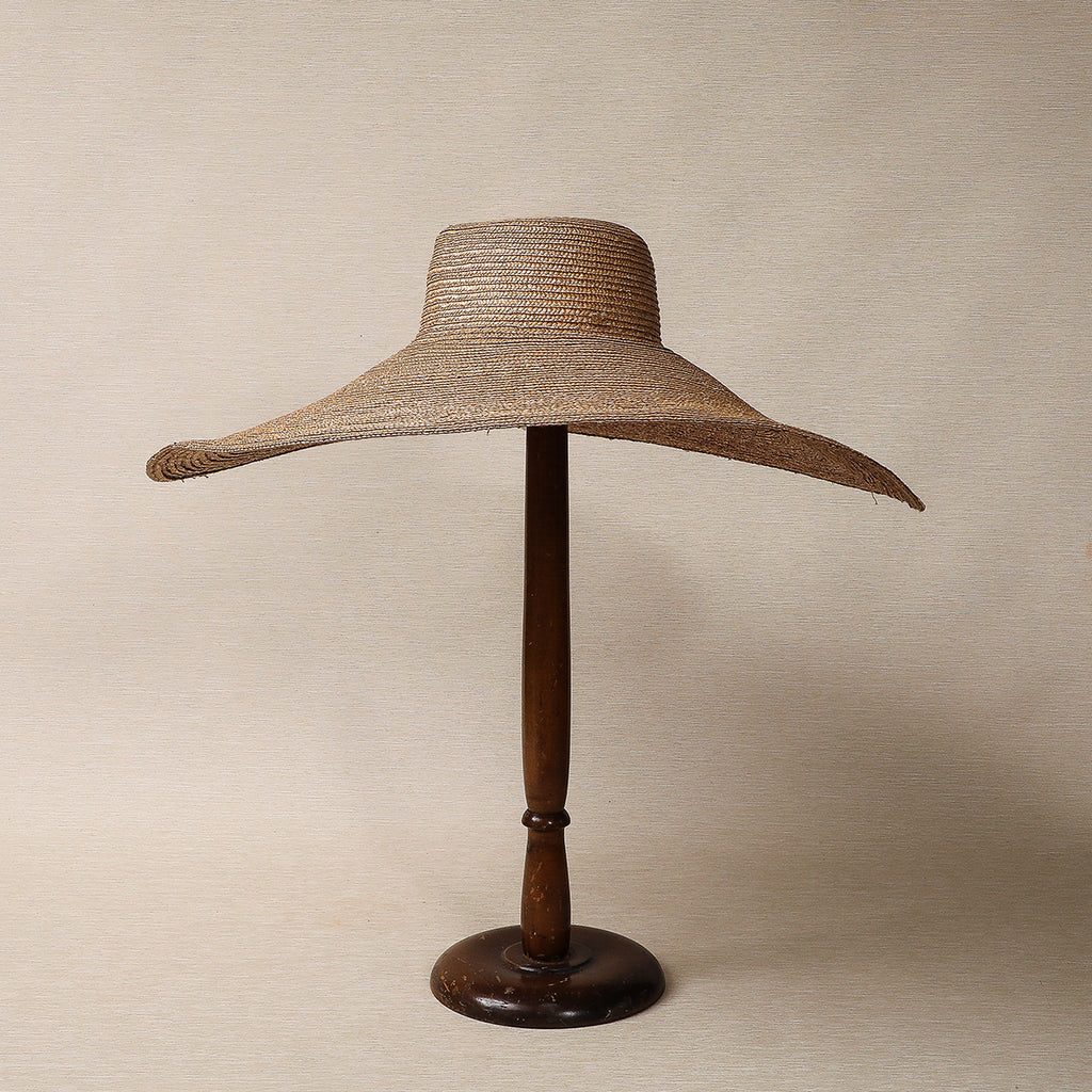 Straw hat with oversize brim