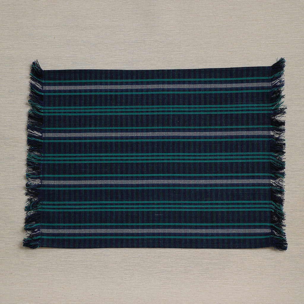 Tartan green placemat with fringe