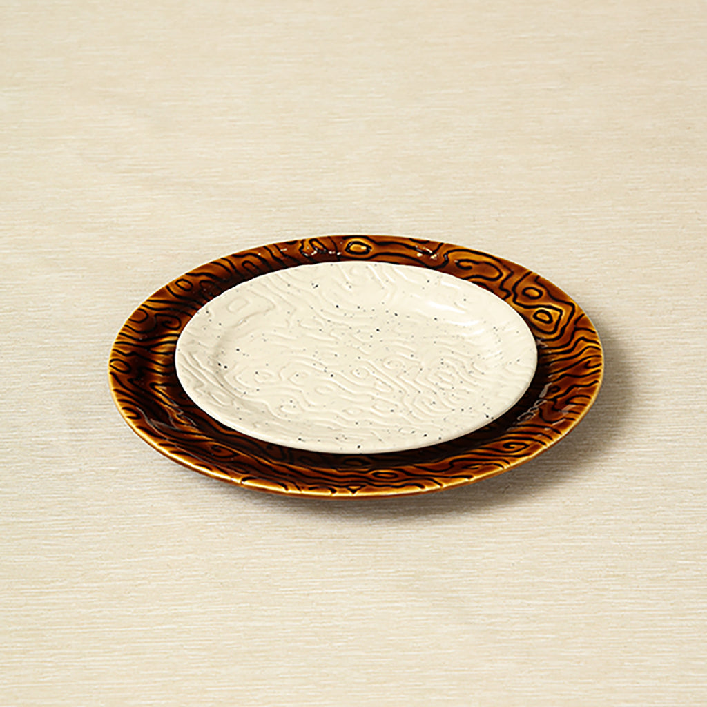 Chesa textured oval plate in honey