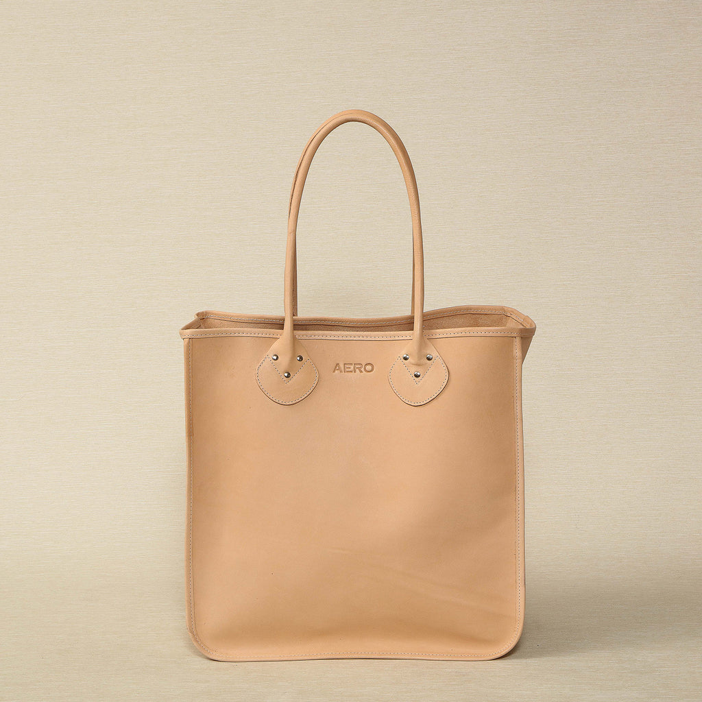 Aero Structured Tote in Natural