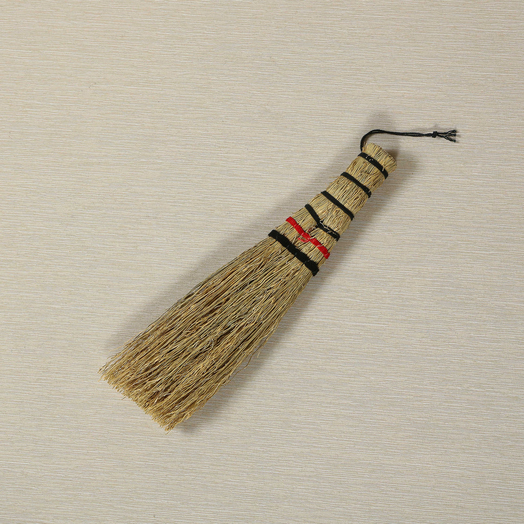 Mini Tochigi Broom