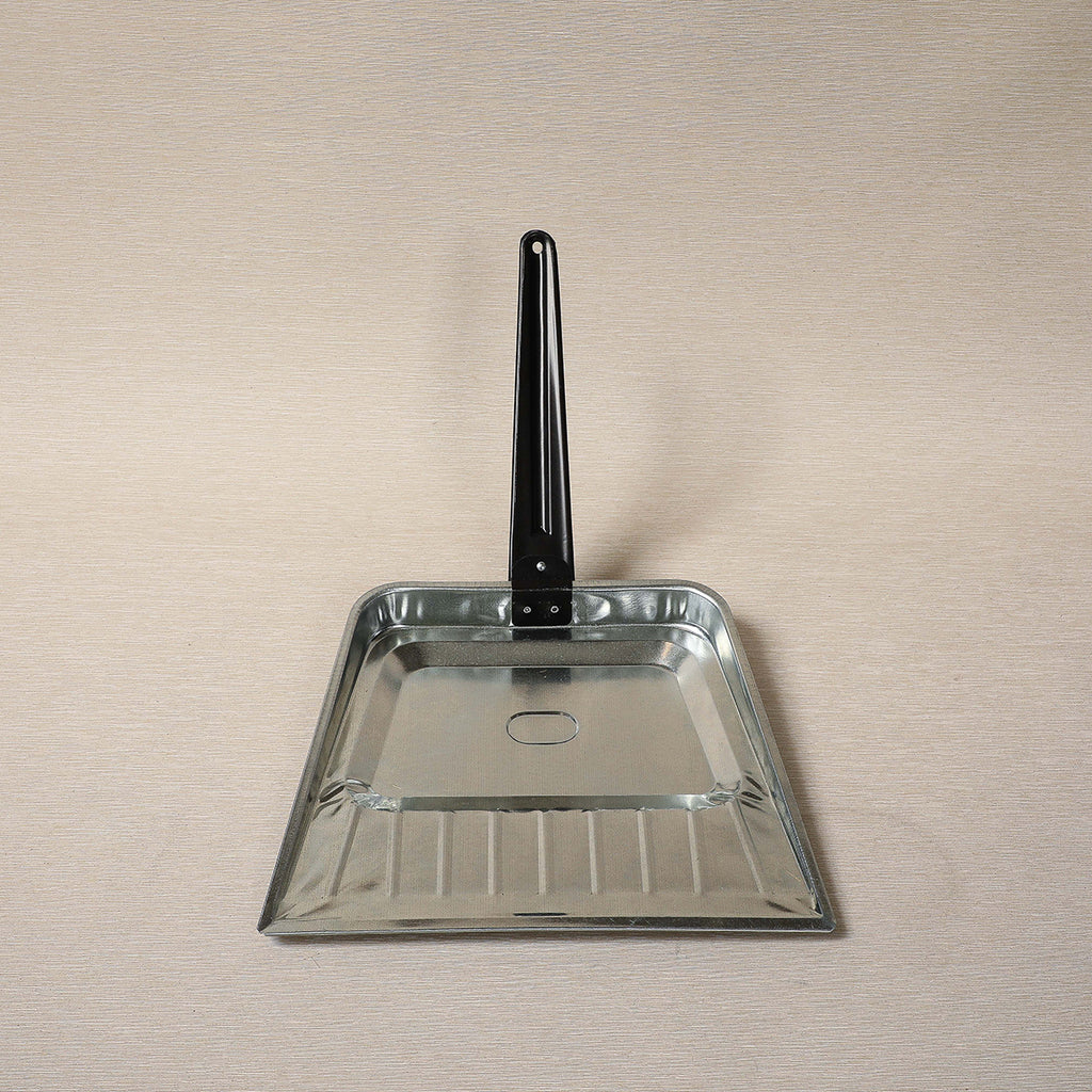 Tokyo Dustpan with black handle