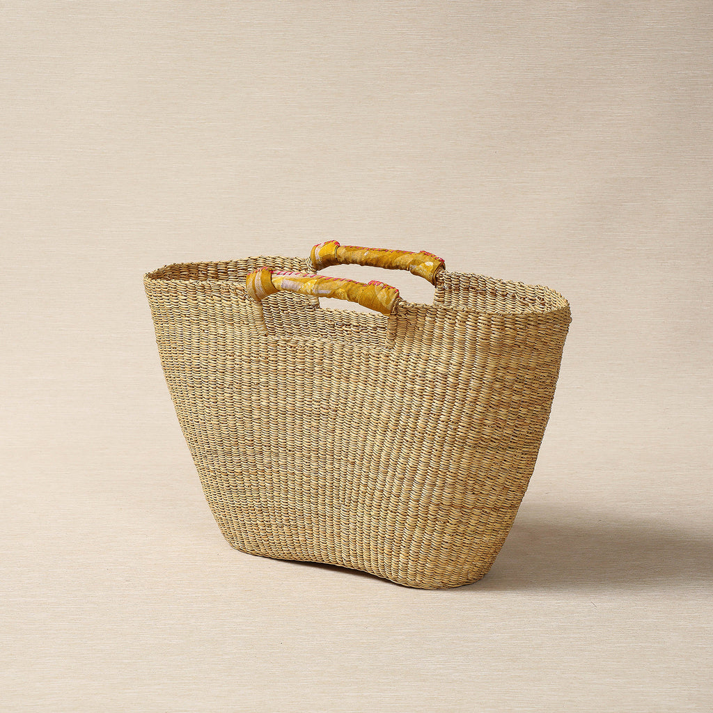 Grass basket tote