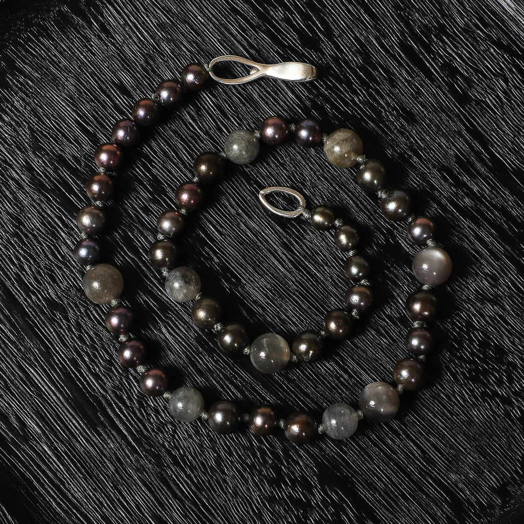 Black Pearl and Labrodorite Choker