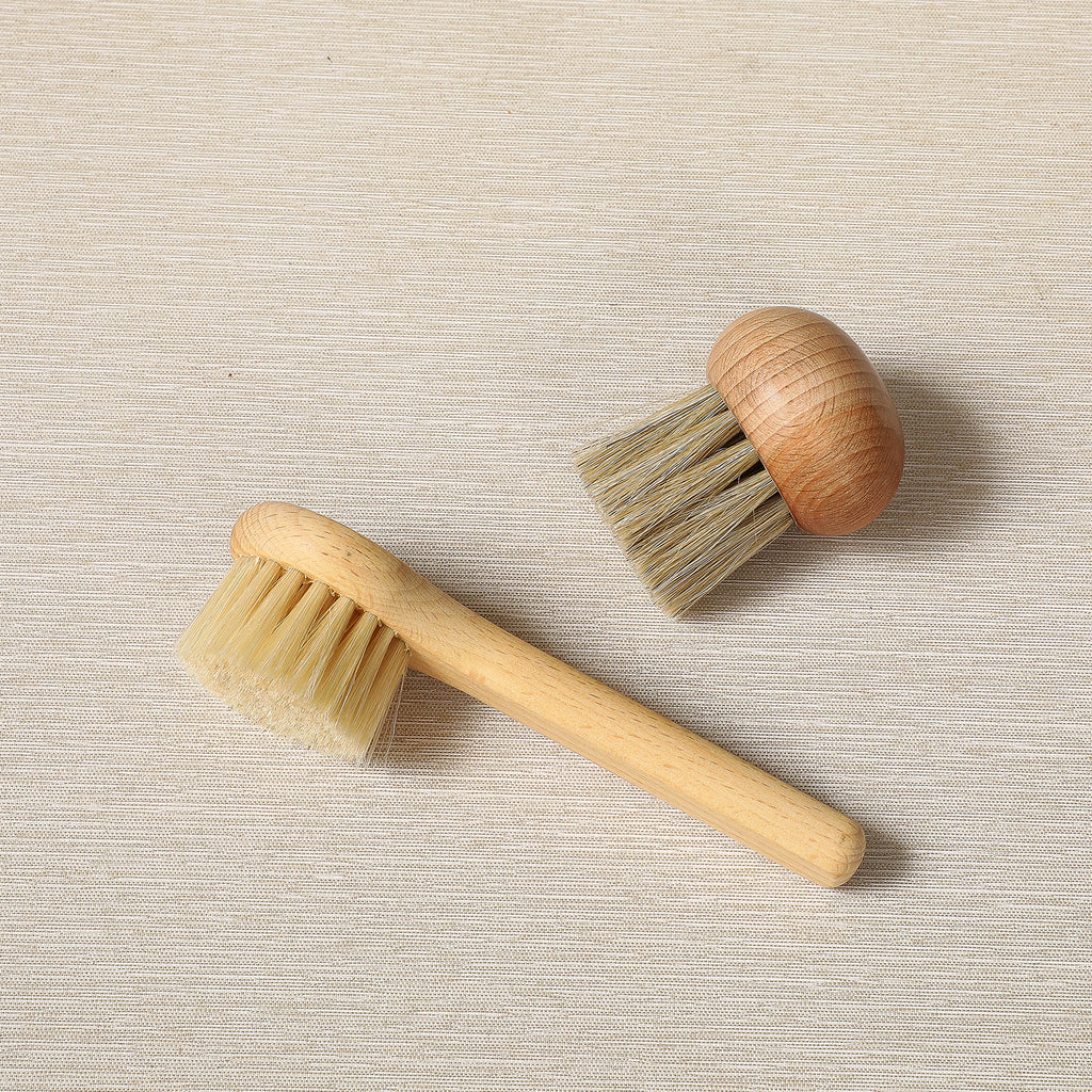 Mushroom brushes