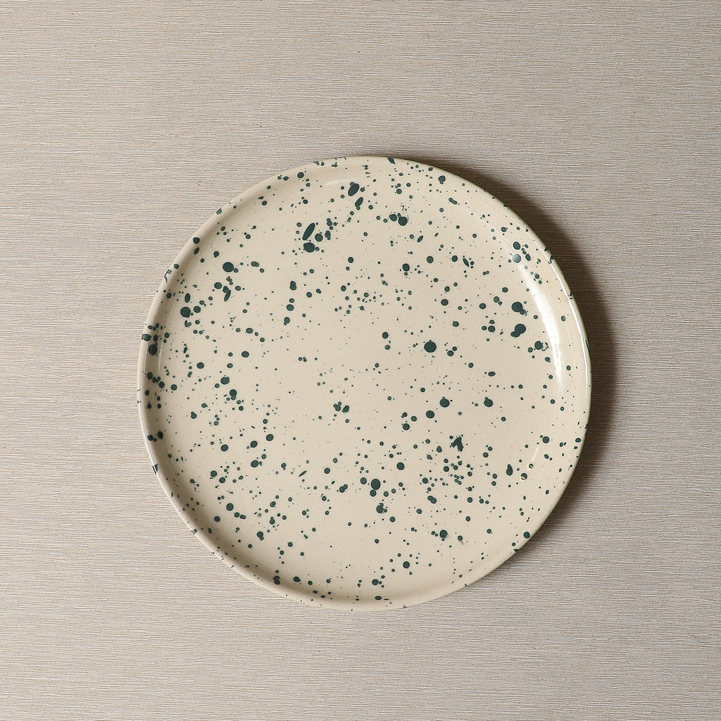 Splatter ware  in nettle