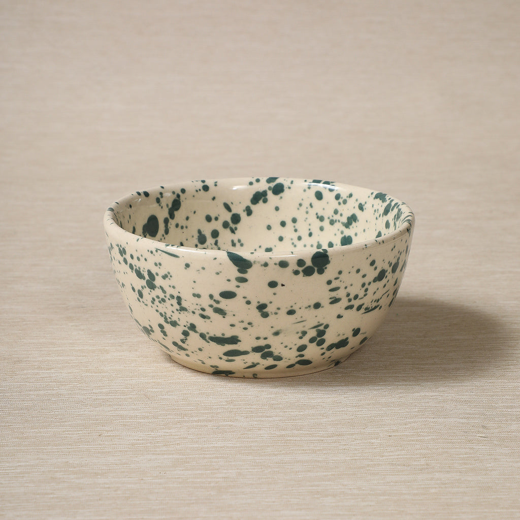 Splatter ware  in nettle