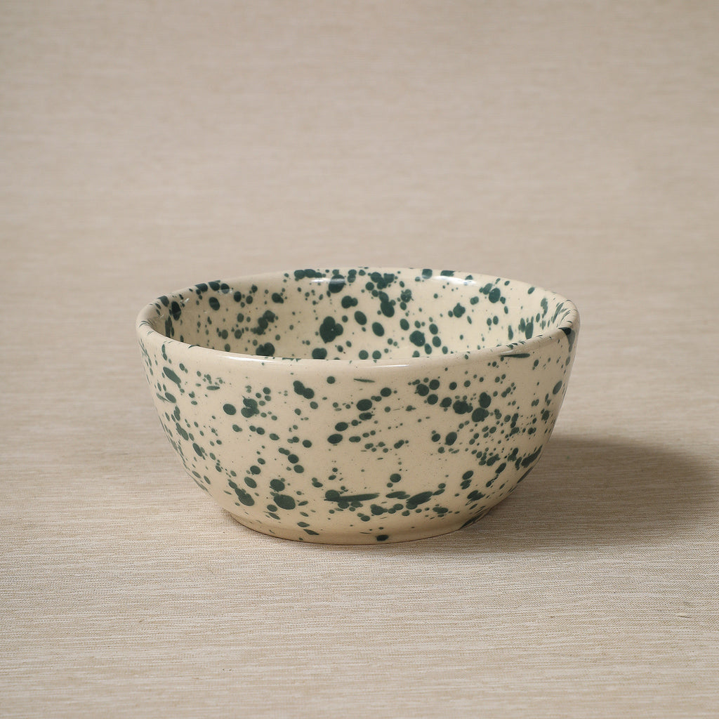 Splatter ware  in nettle