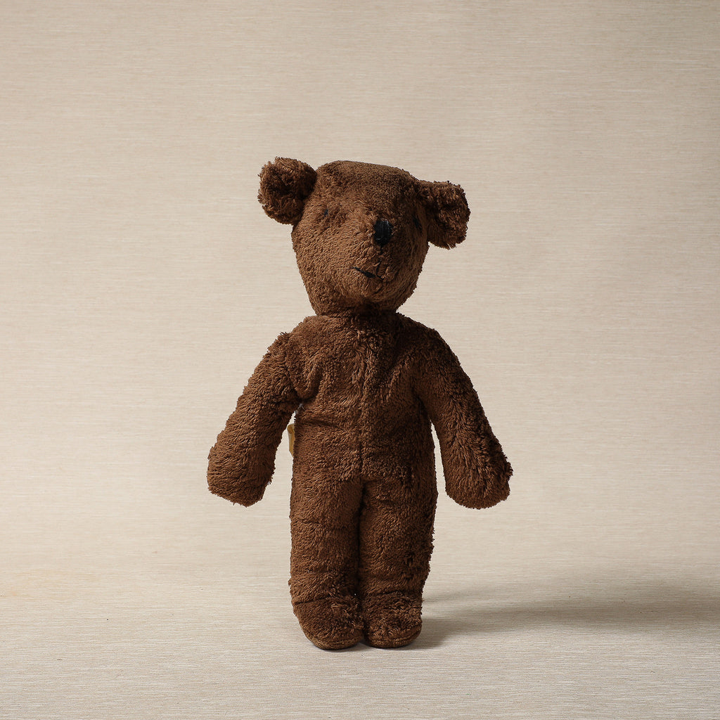 Dark brown Senger bear