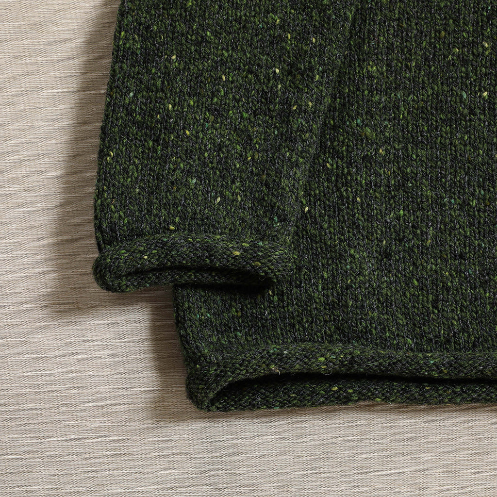 Men's classic roll neck sweater in forest