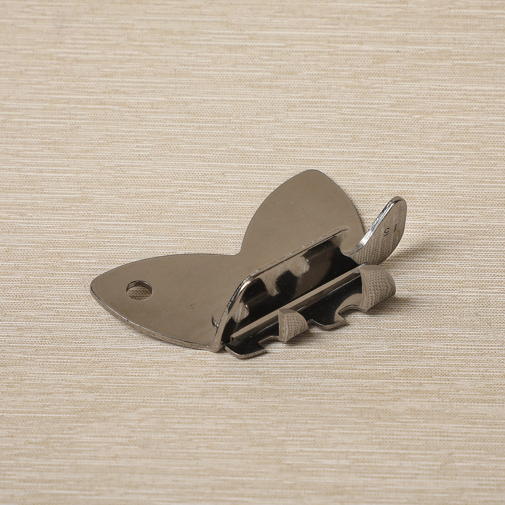 Butterfly Can Opener - Futaba