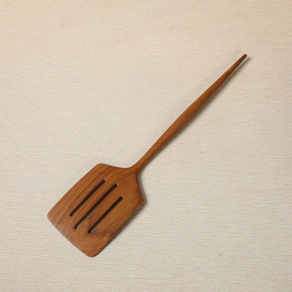 Teak slotted spatula