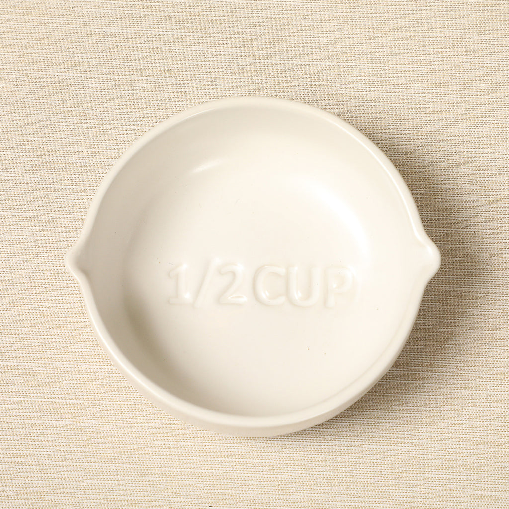 Stoneware measuring cups