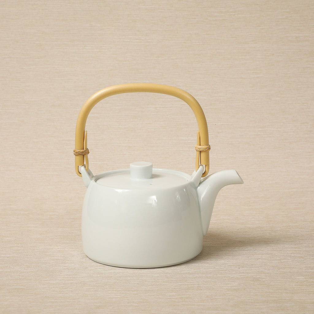 Porcelain S-Line tea pot