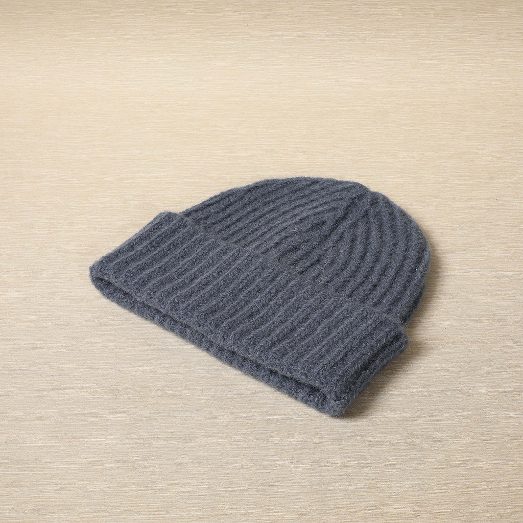 Alpaca knit hat in blue grey