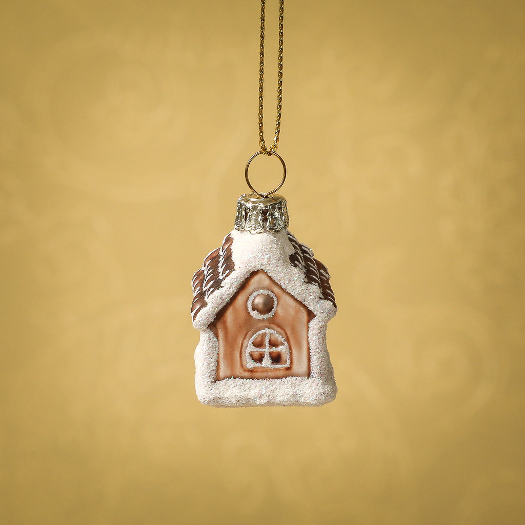 Tiny Gingerbread House