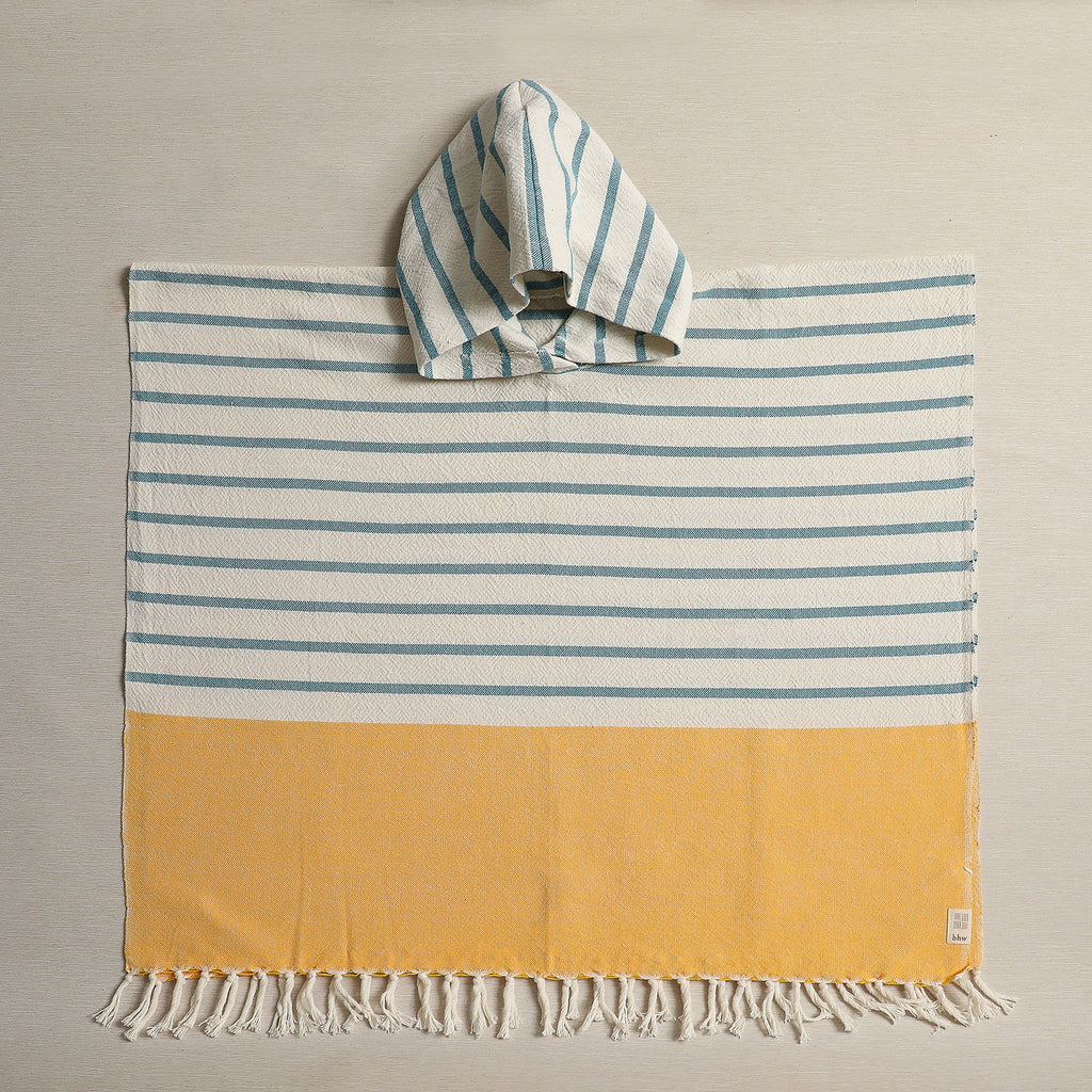 Hooded kids towel