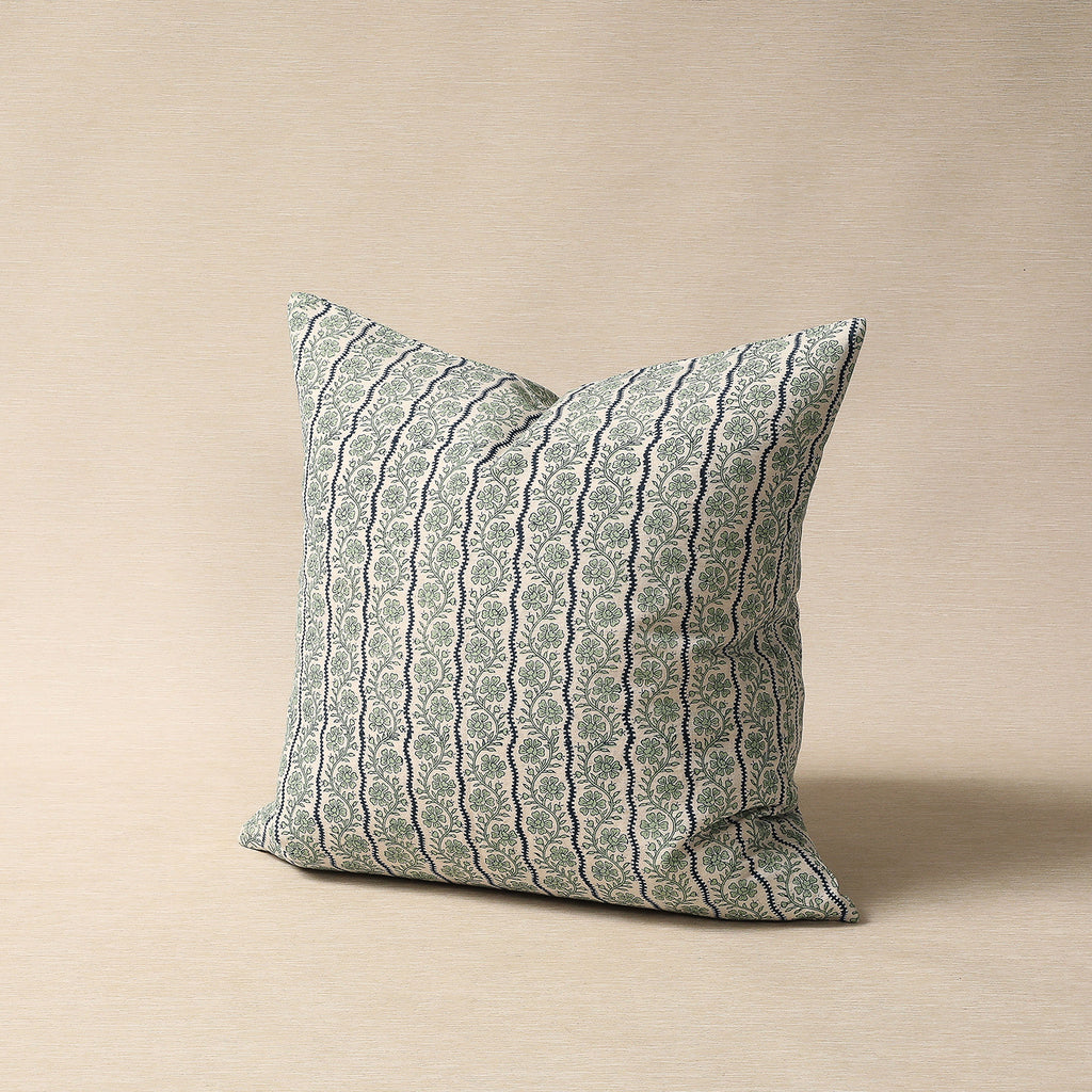 Vipin 18" blockprinted pillow
