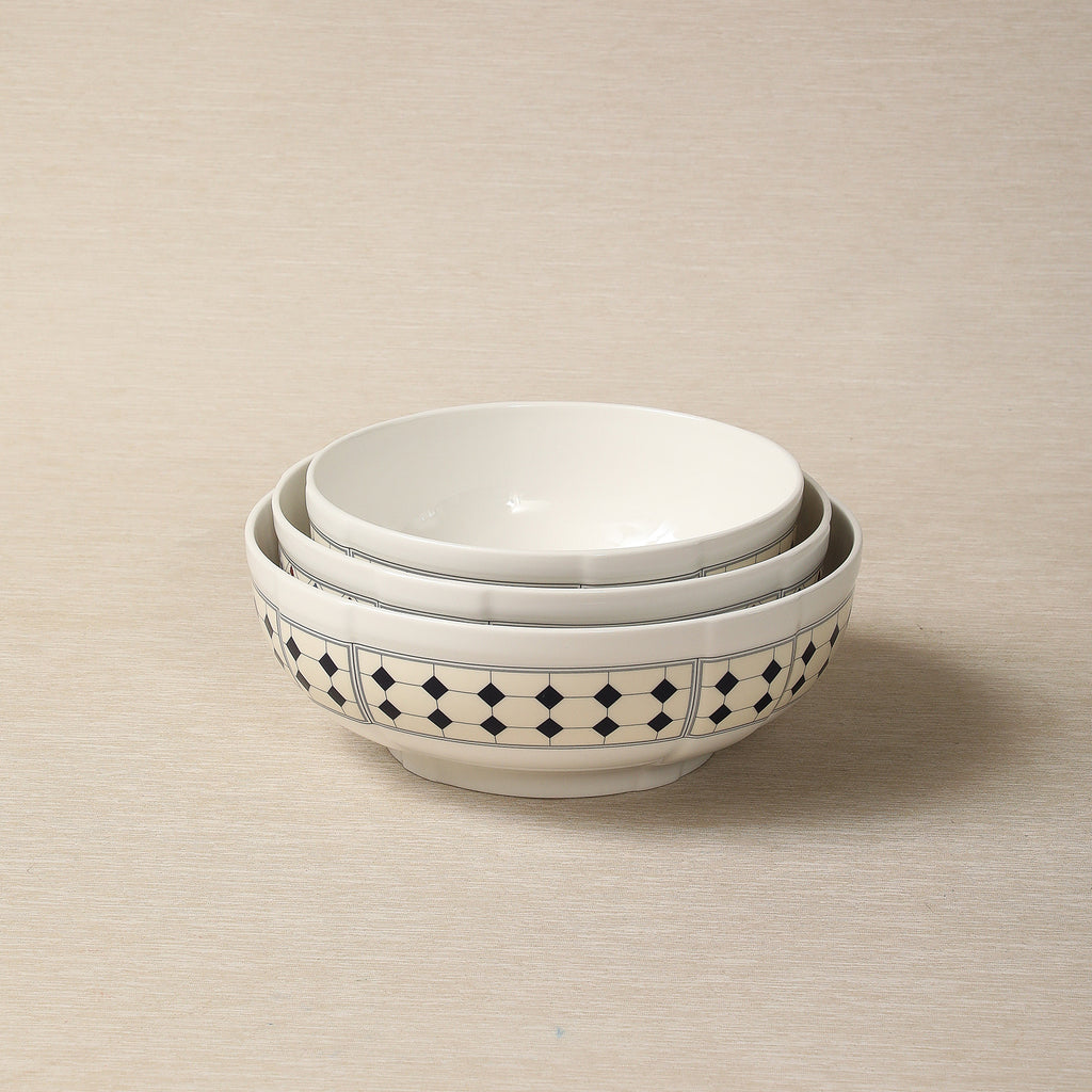 Diamant No.10 French Blue Small Serving Bowl