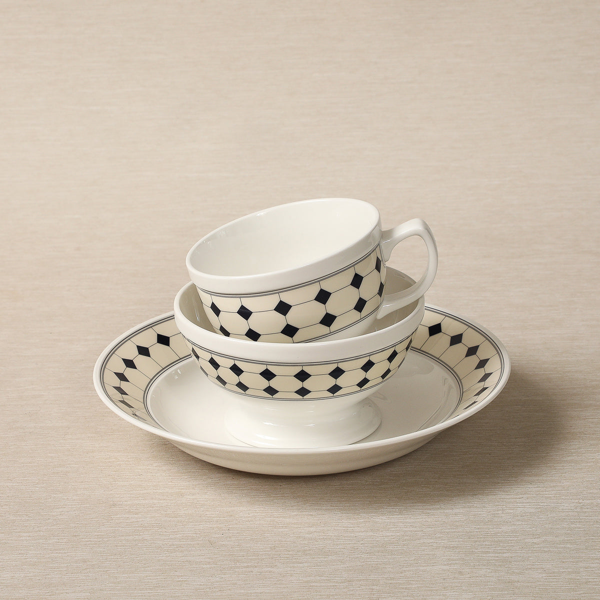 Maison Couleur Diamant N. 10 Indigo Dinnerware | Copper Beech