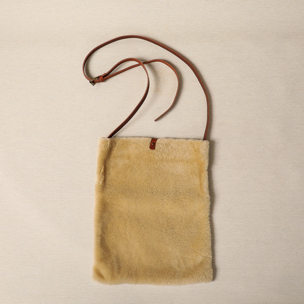 Natural leather & shearling shoulder bag