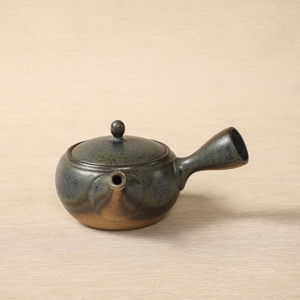 Tokoname-ware Isshin Teapot