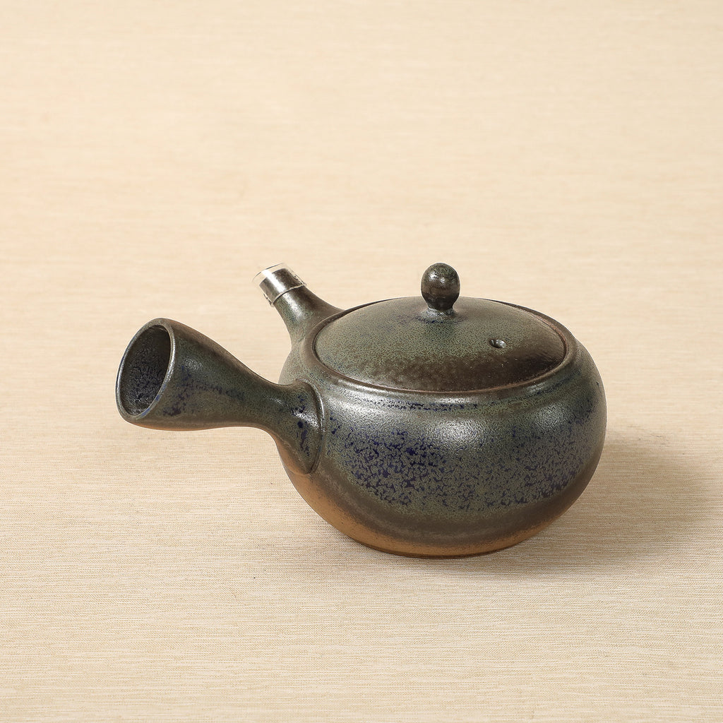 Tokoname-ware Isshin Teapot