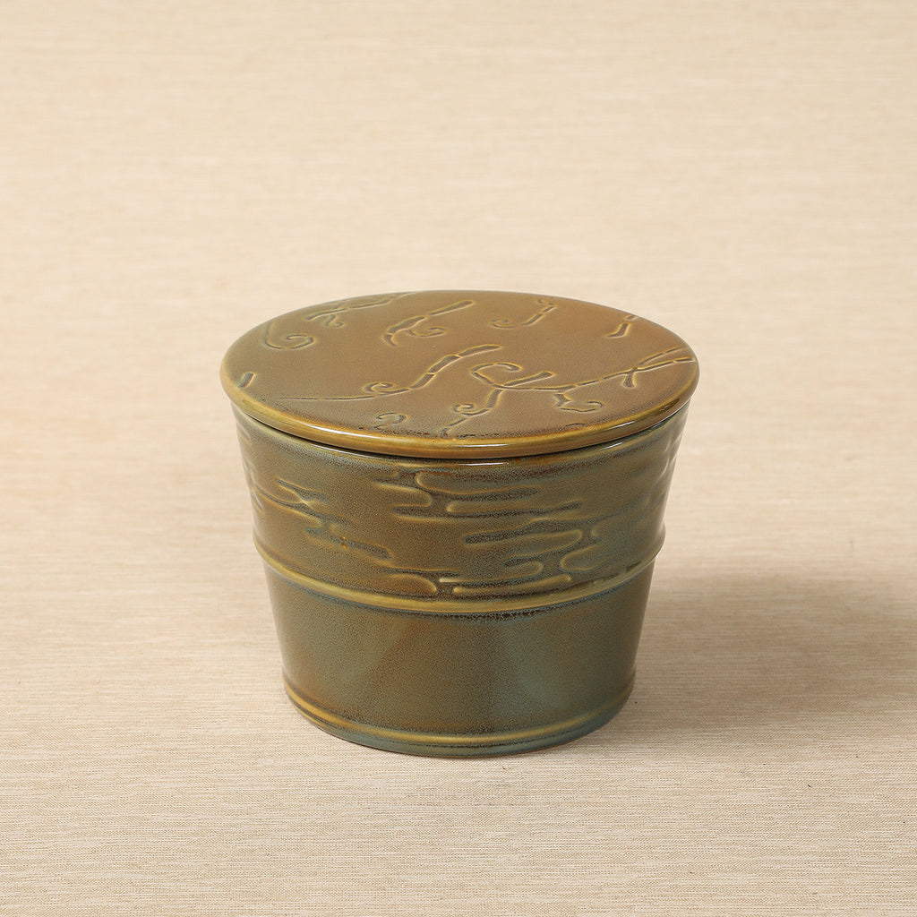 Taio-Yara Round Box in Lagoon Glaze