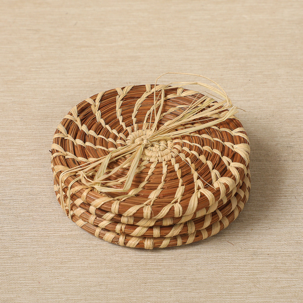 Pine needle coaster set of four