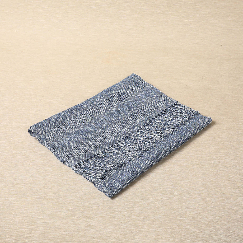 Calado table runner in recycle denim
