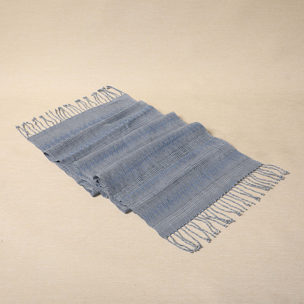 Calado table runner in recycle denim