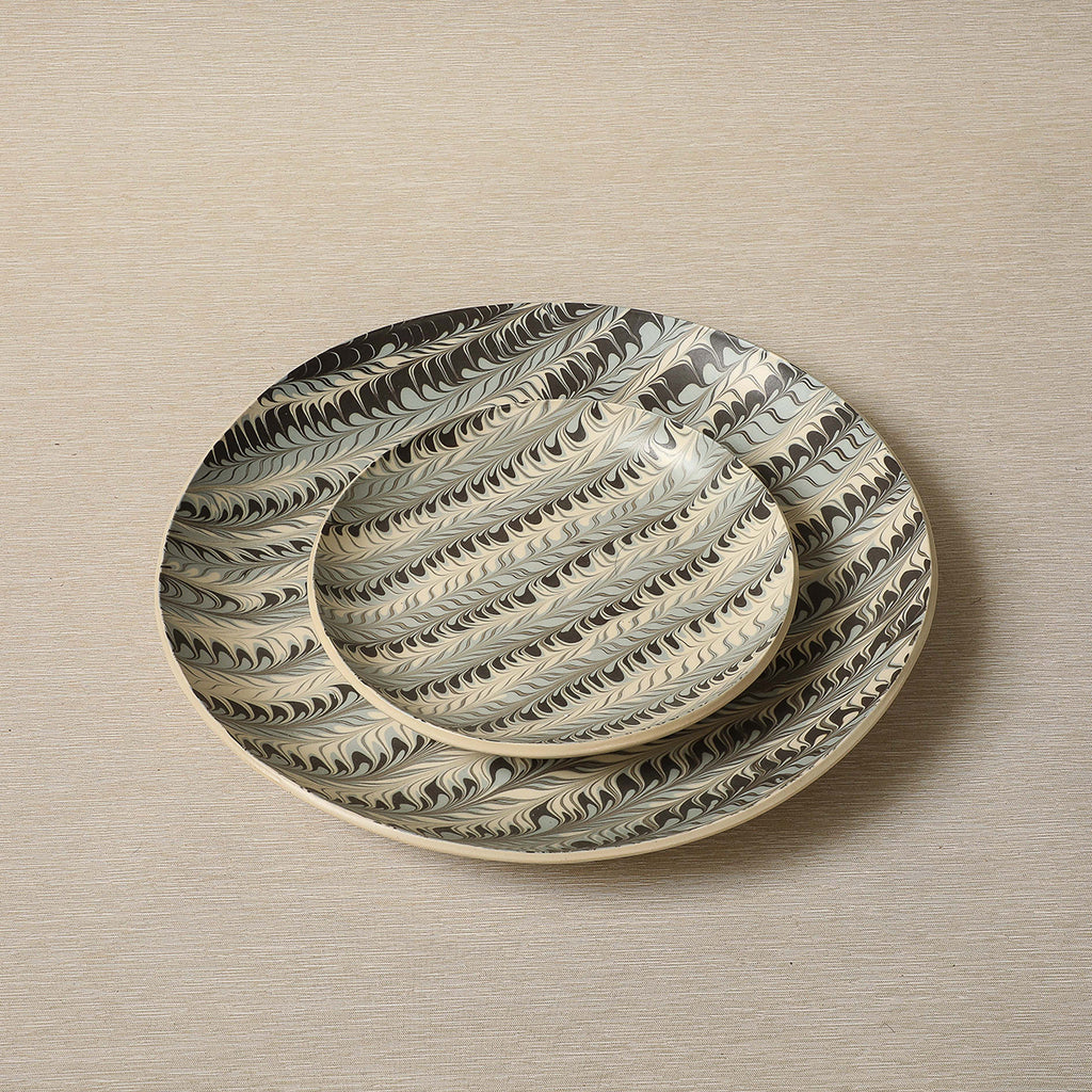 Pebble Platter in Feather Pattern