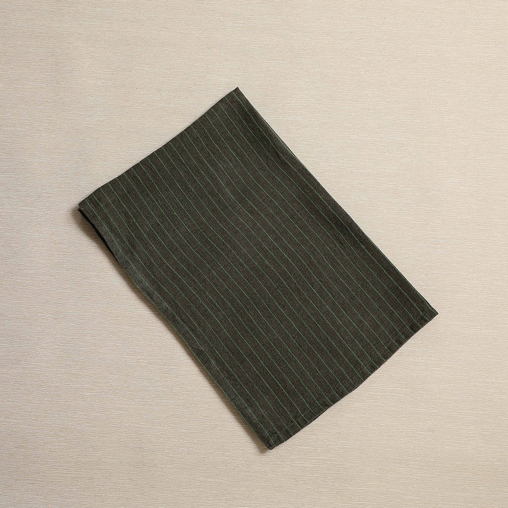 Gable stripe towel in leaf