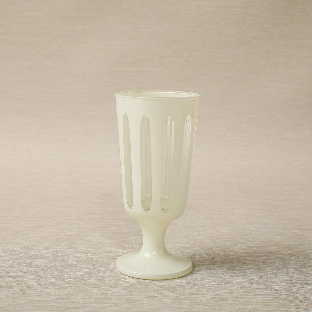 Oval cut glassware in ivory