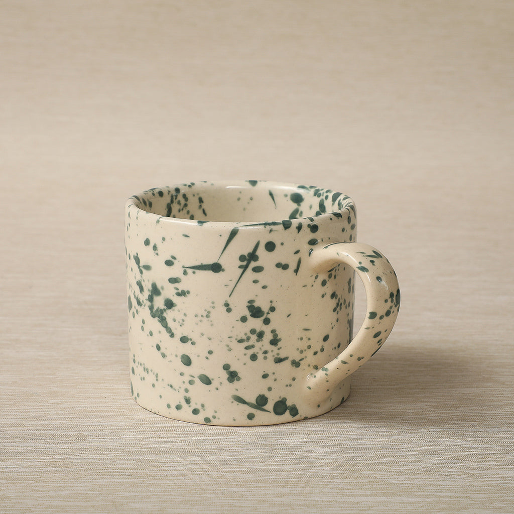 Splatter ware  in nettle