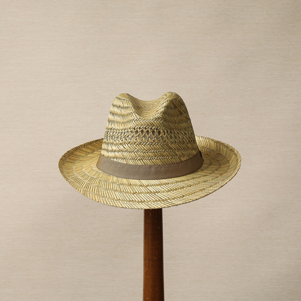 Straw traveler hat