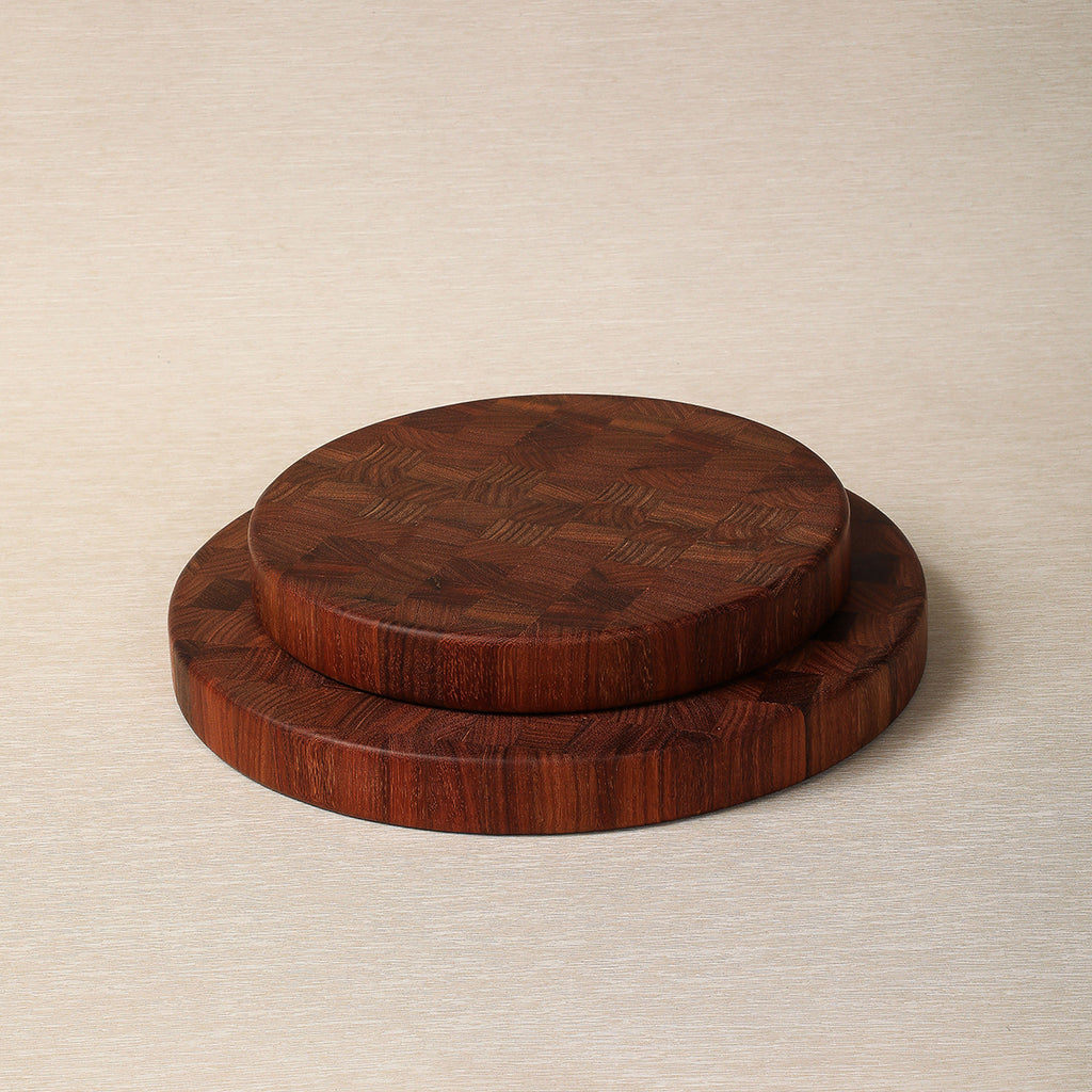 Round butcher block board