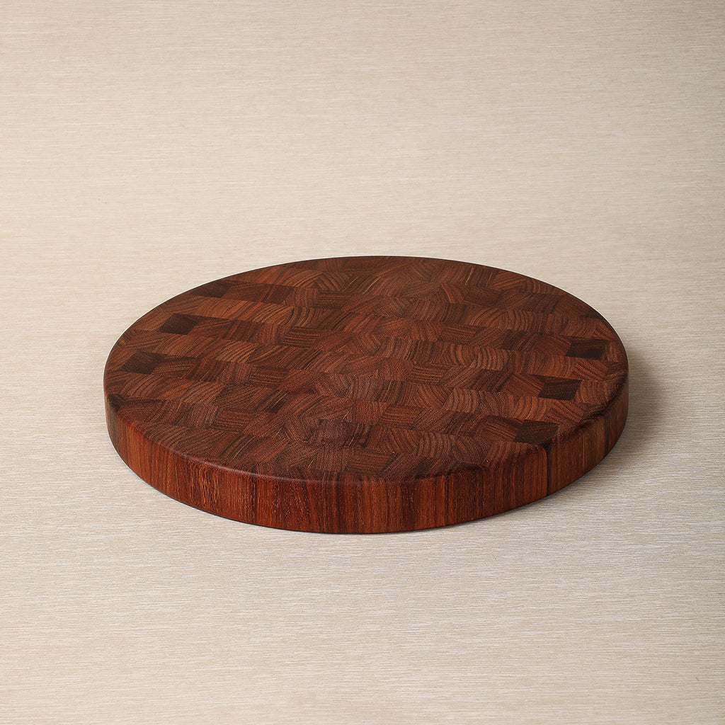 Round butcher block board