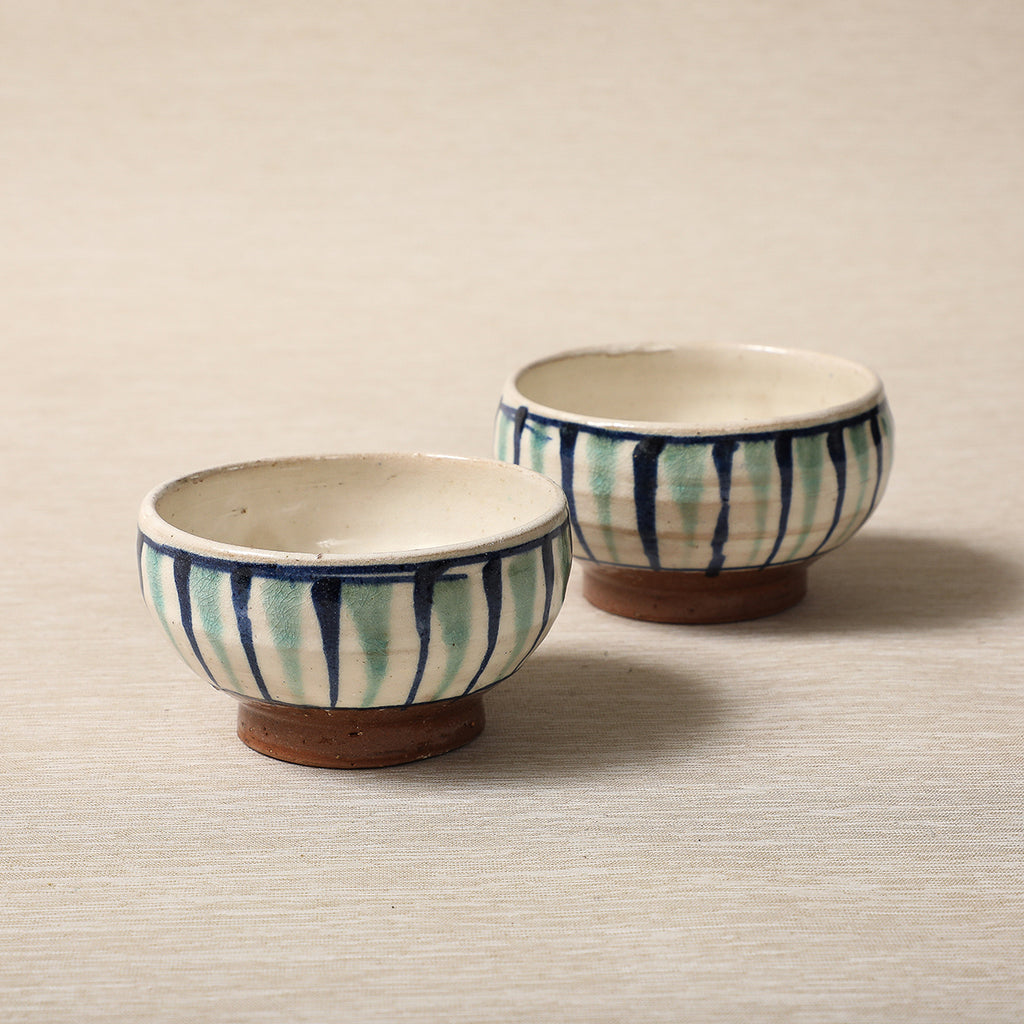 Linear pattern bowl