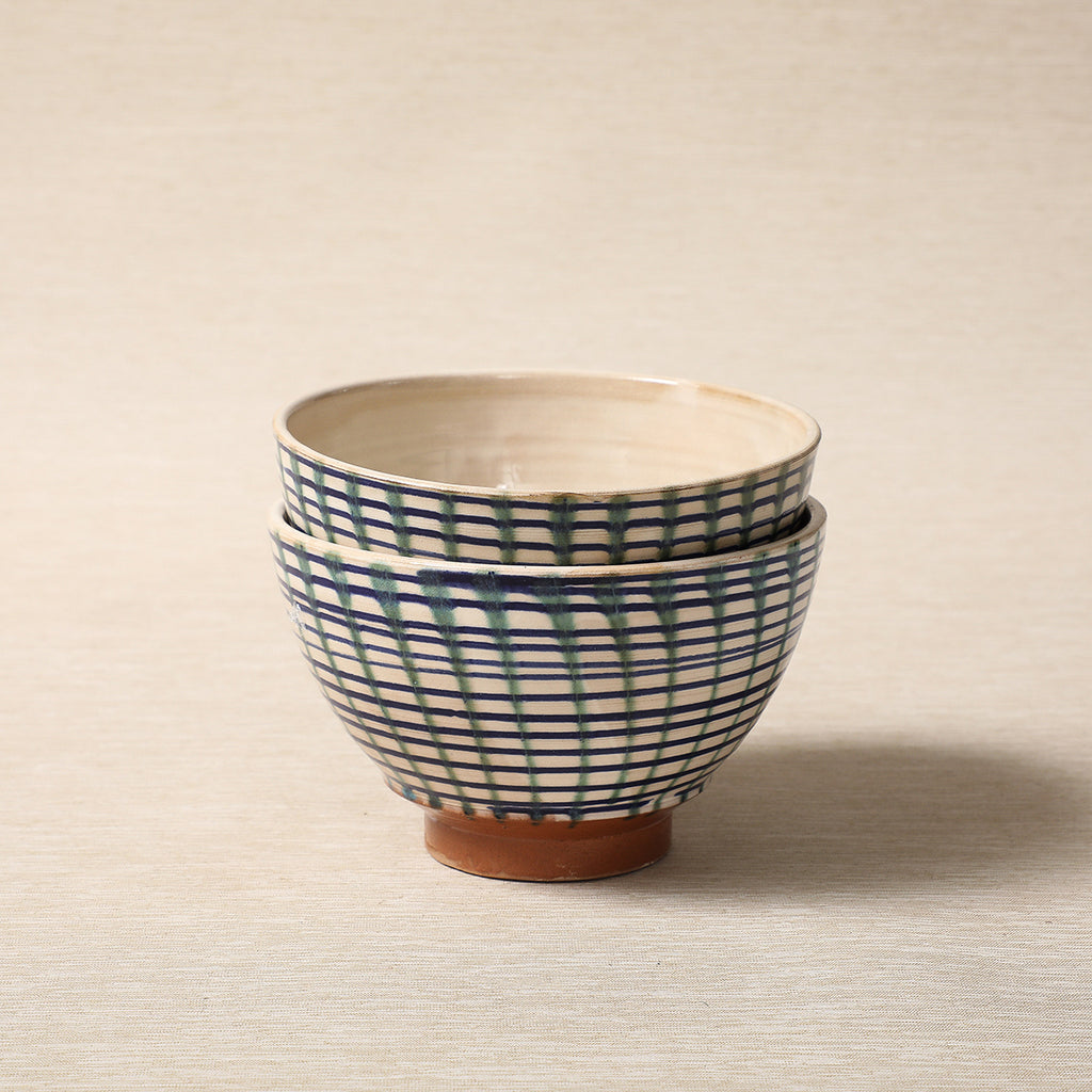 Web pattern bowl