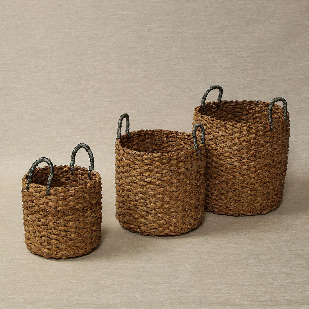 Seagrass woven basket with sky blue handle