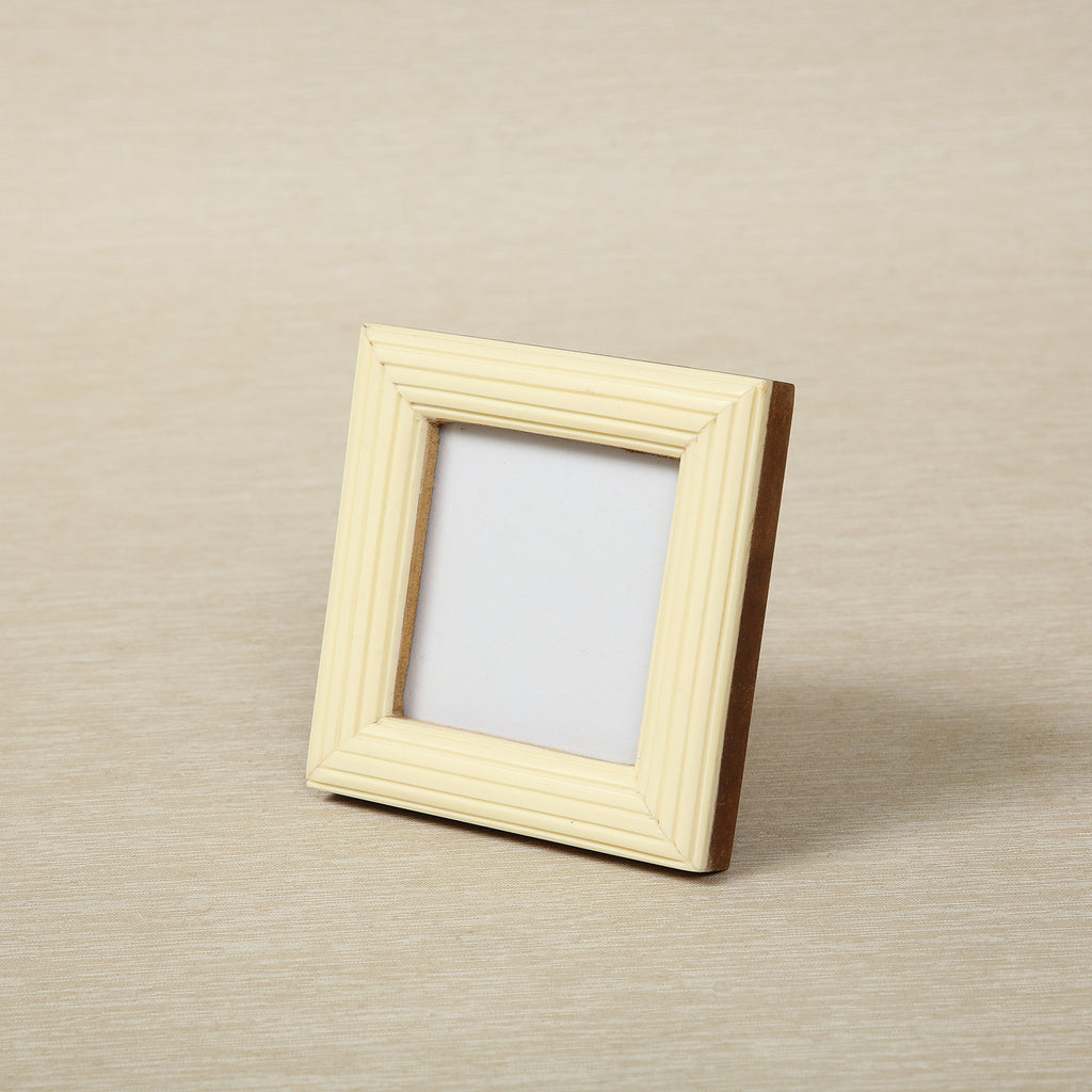 Fluted bone picture frame
