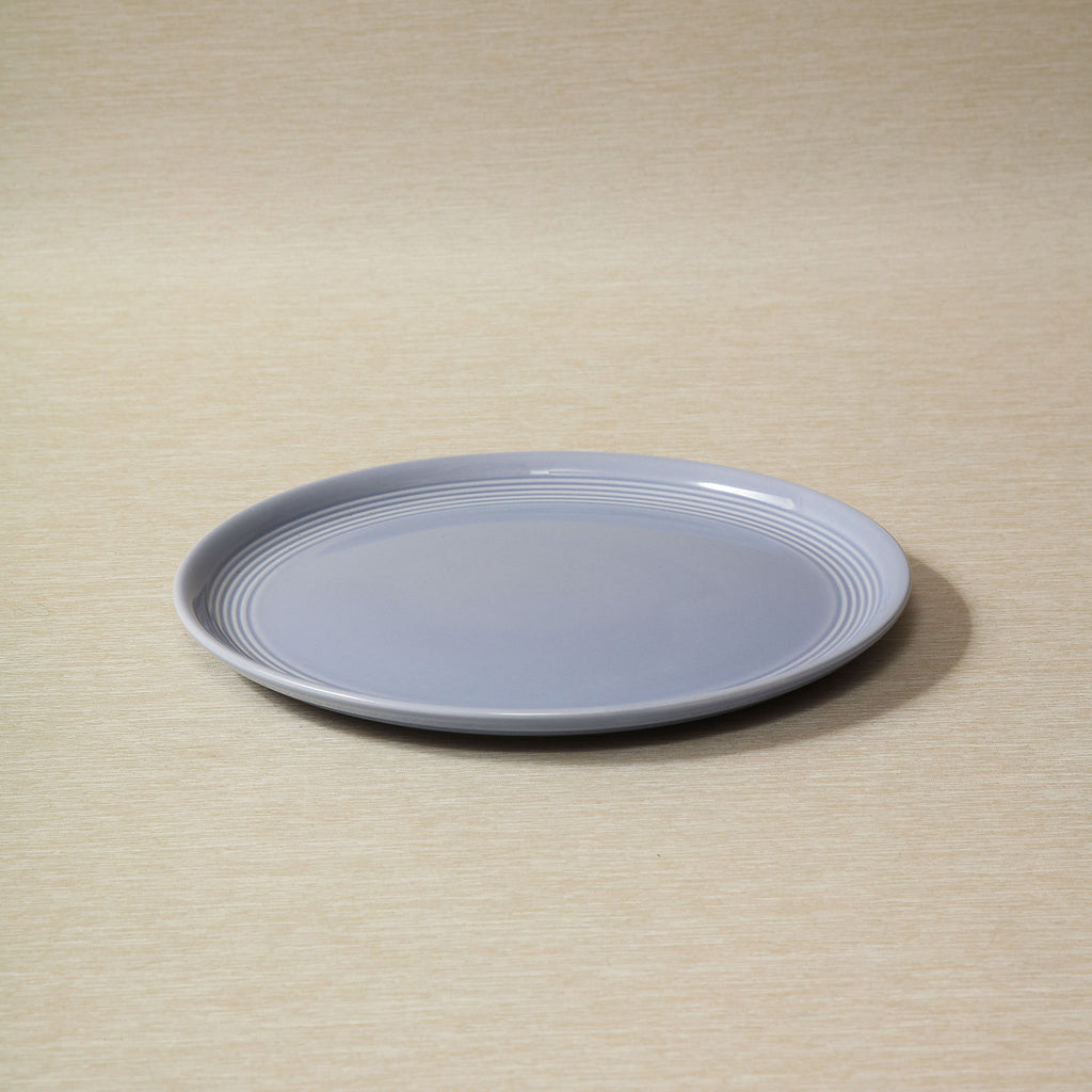 Veranda sky blue dinner plate by Thomas O'Brien