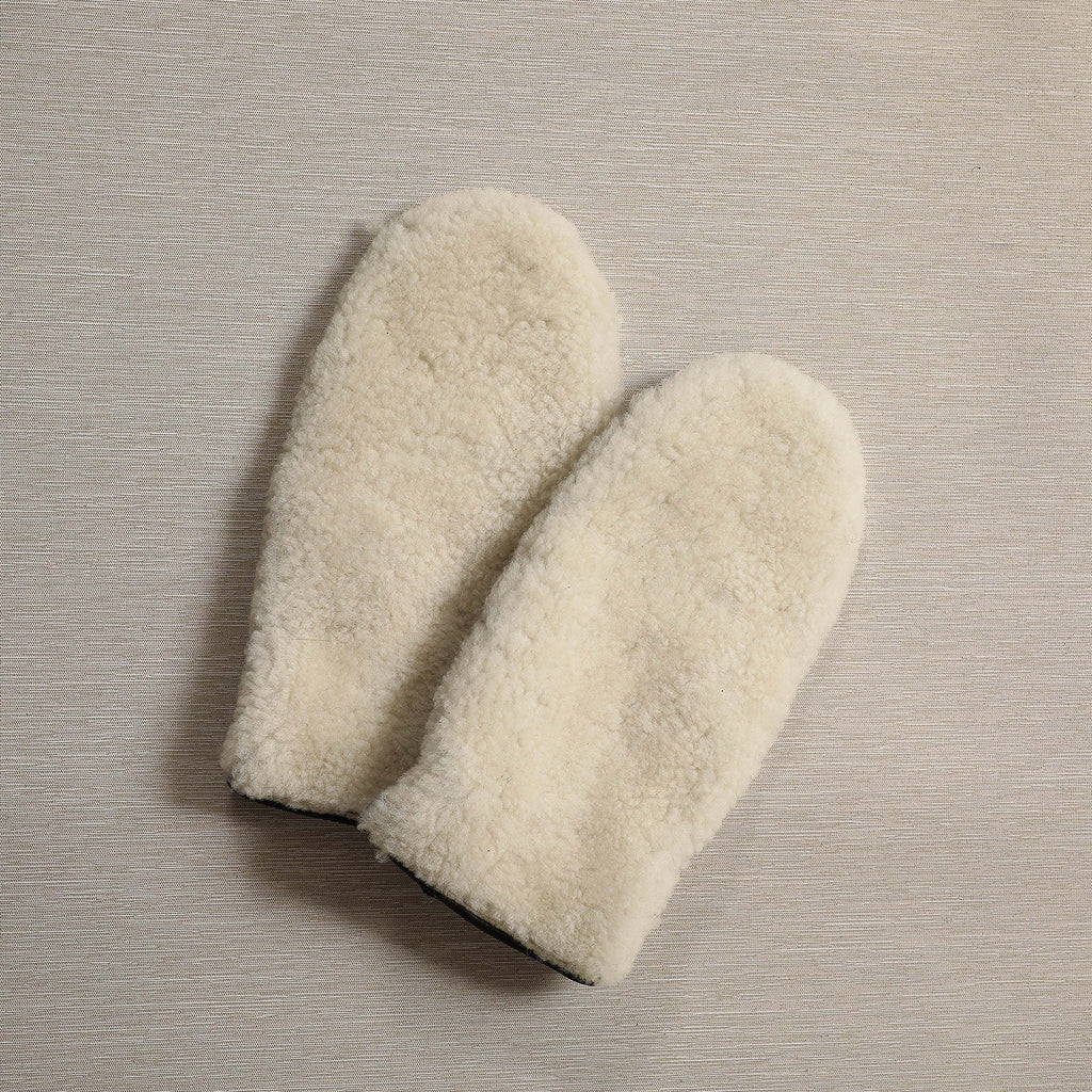 Shearling mittens