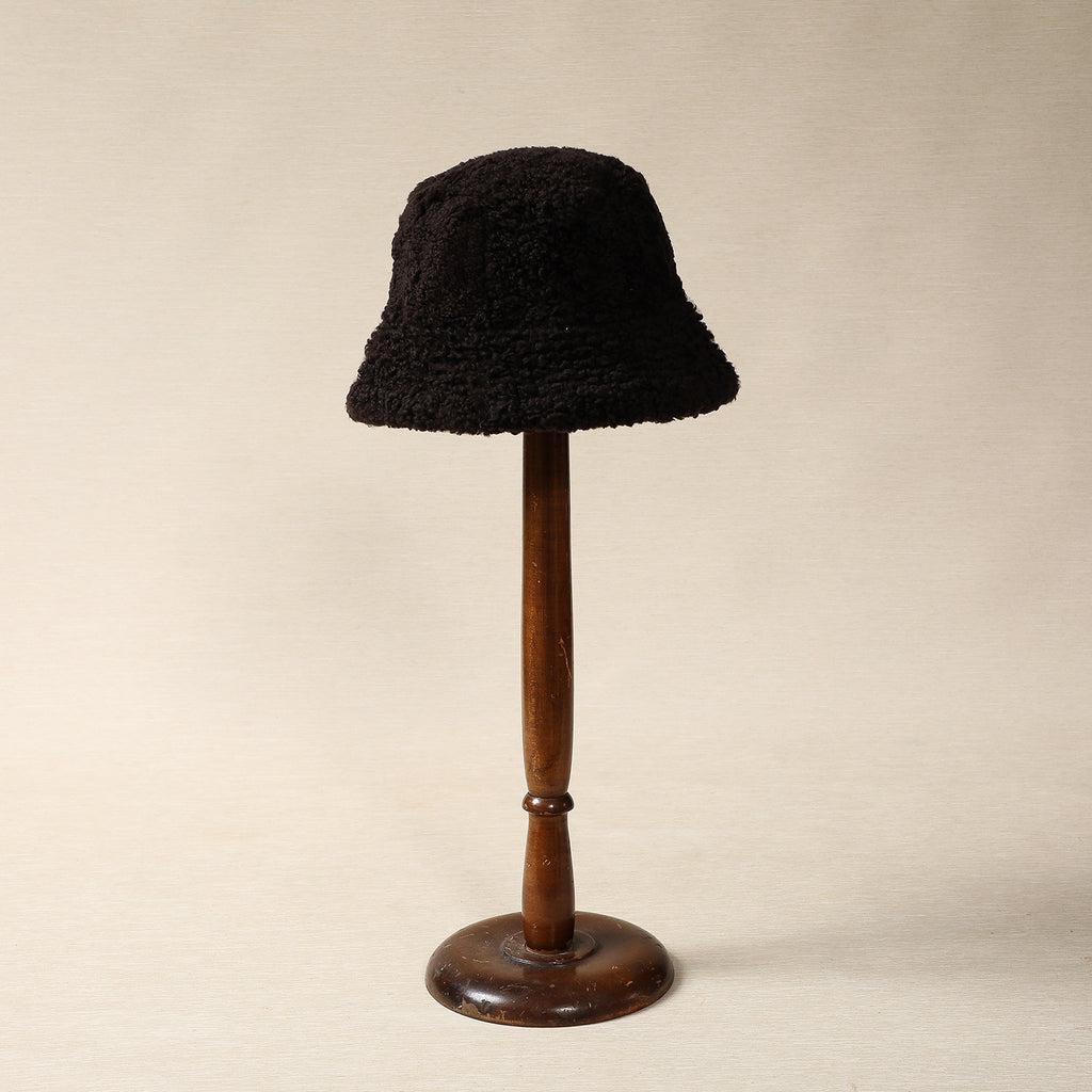 Reversible shearling bucket hat