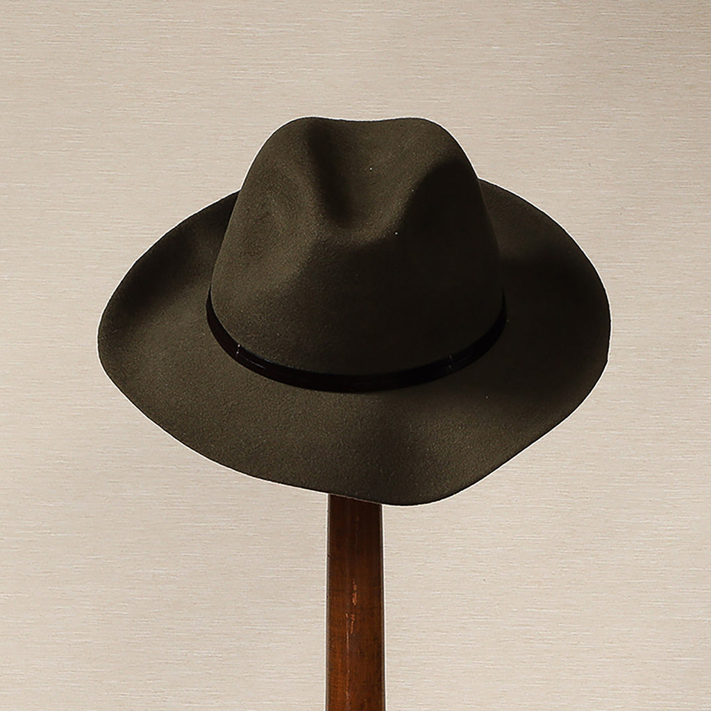 Felt fedora hat with leather band