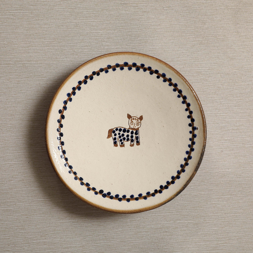 Dessert plate with animal