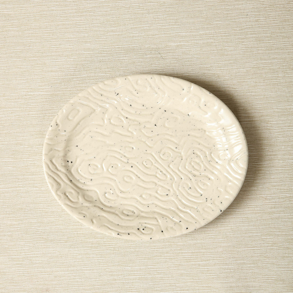 Chesa Small Oval Plate in shell