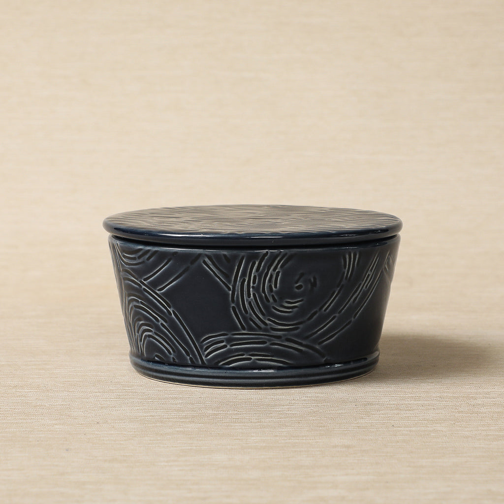 Chesa-Song Round Box in Denim Glaze