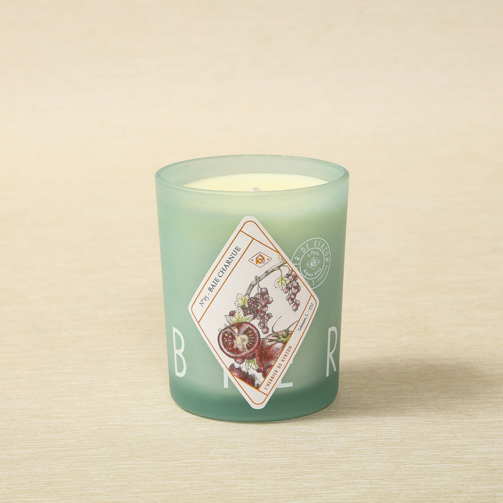 Plump Berry-Tomato Scented Candle